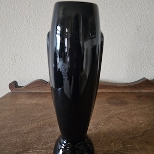 Frankoma #43 Black Bullet Crocus Bud Vase