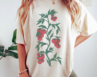 Tomato Shirt, Tomato Girl Aesthetic, Tomato Clothing, Tomato Gift for Gardener, Tomato Lover, Vintage Fruit & Vegetable Cottage Core Shirt