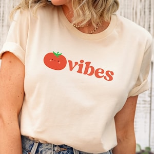 Tomato Shirt, Tomato Girl Aesthetic, Tomato Clothing, Tomato Gift for Gardener, Tomato Lover, Vintage Fruit & Vegetable Cottage Core Shirt