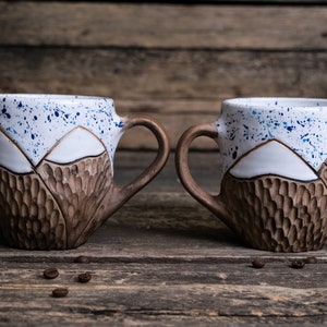 Juego de tazas de montaña de cerámica hechas a mano // Cerámica orgánica, Taza de montaña, Tazas de cerámica de la naturaleza, Tazas de cerámica hechas a mano, Tazas de gres grandes imagen 2