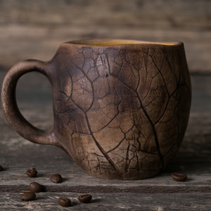 Big pottery leaf mug Handmade ceramic coffee mug, Pottery mug with leaves impressions, Nature mug, Unique clay mug, Autumn mug, Fall mug image 2