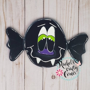 Bat with Fangs Door Hanger – Cute Halloween Porch Sign