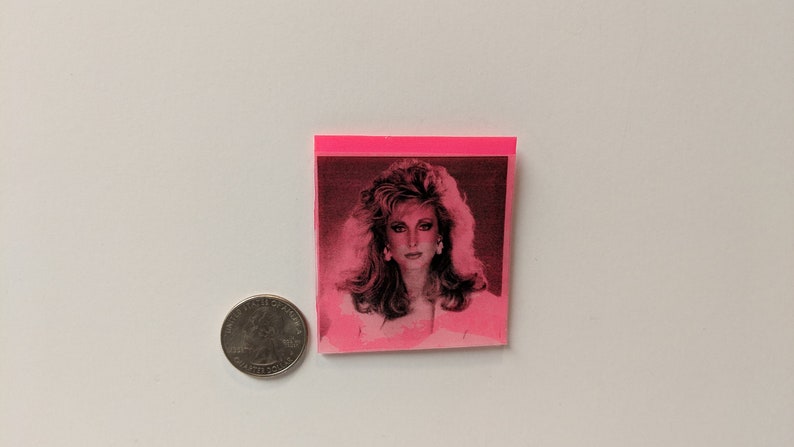 Kühlschrank Pink : 4er pack von neon pink blonde schönheiten kühlschrank magnete etsy Kühlschrank Pink : 4er pack von neon pink blonde schönheiten kühlschrank magnete etsy