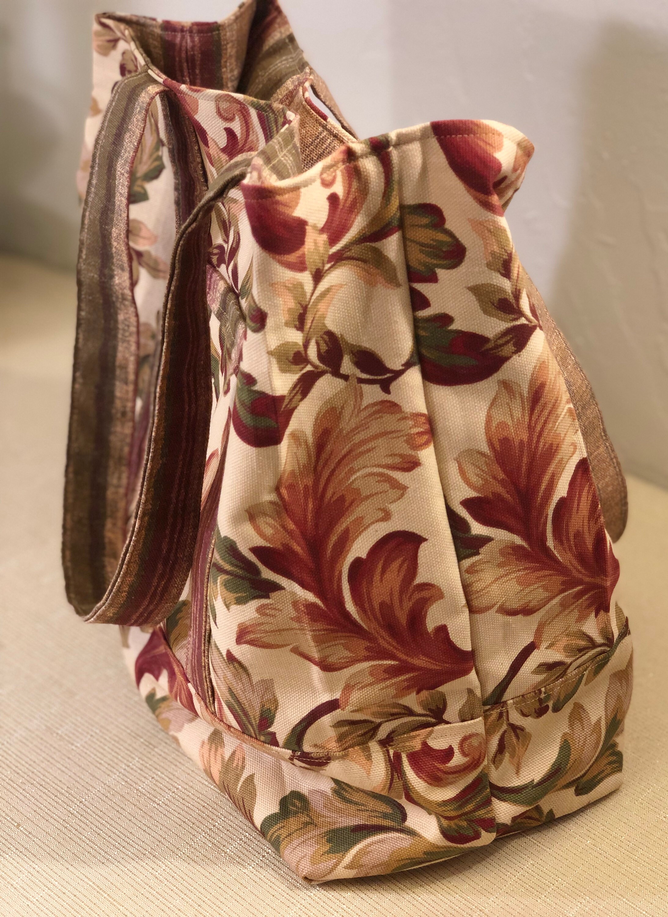 Lined Canvas Tote Bag / Purse / Handbag with Pockets / Autumn Leaves Print 12 x 12 x 5.5 inches *FREE SHIPPING TO U.S.* - Thumbnail 2