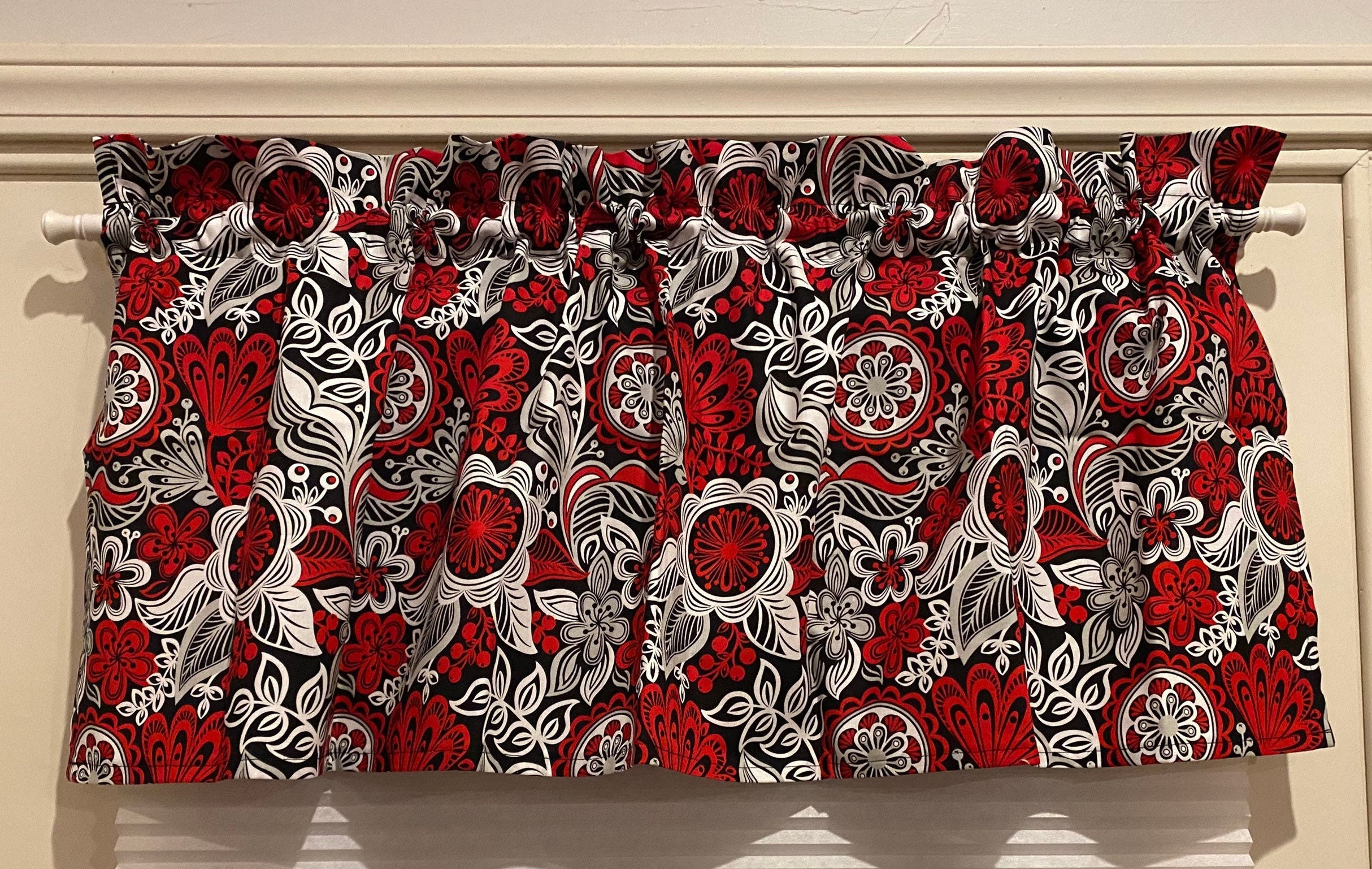 Window Valance - Red / White / Black Floral - 16 x 42 in | 100 % Light Wt Cotton |  **FREE SHIPPING to U.S.** - Thumbnail 2