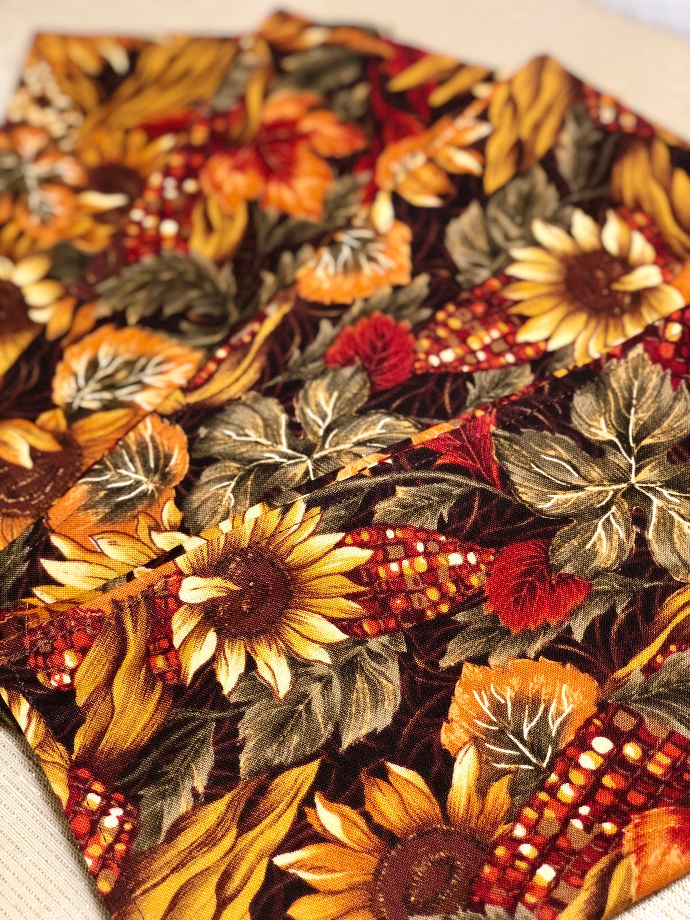 Cloth Napkins - Fall Thanksgiving Sunflower / Corn Stalk | 100% Cotton | 2-ply | Set of (4) 10x10 inch square **FREE SHIPPING TO U.S.** - Thumbnail 2