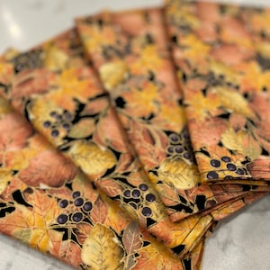 Cloth Napkins 2-ply Fall Fall Leaves and Berries | 100% Premium Cotton | 10 or 17 inch square**FREE SHIPPING TO U.S.**