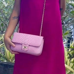 Echte Pythonleder baby pink Edel Frauen Tasche | Kette Crossbody | Ledertasche Damen | Edel Elegante Sommer Tasche Handmade | Exotisches Leder