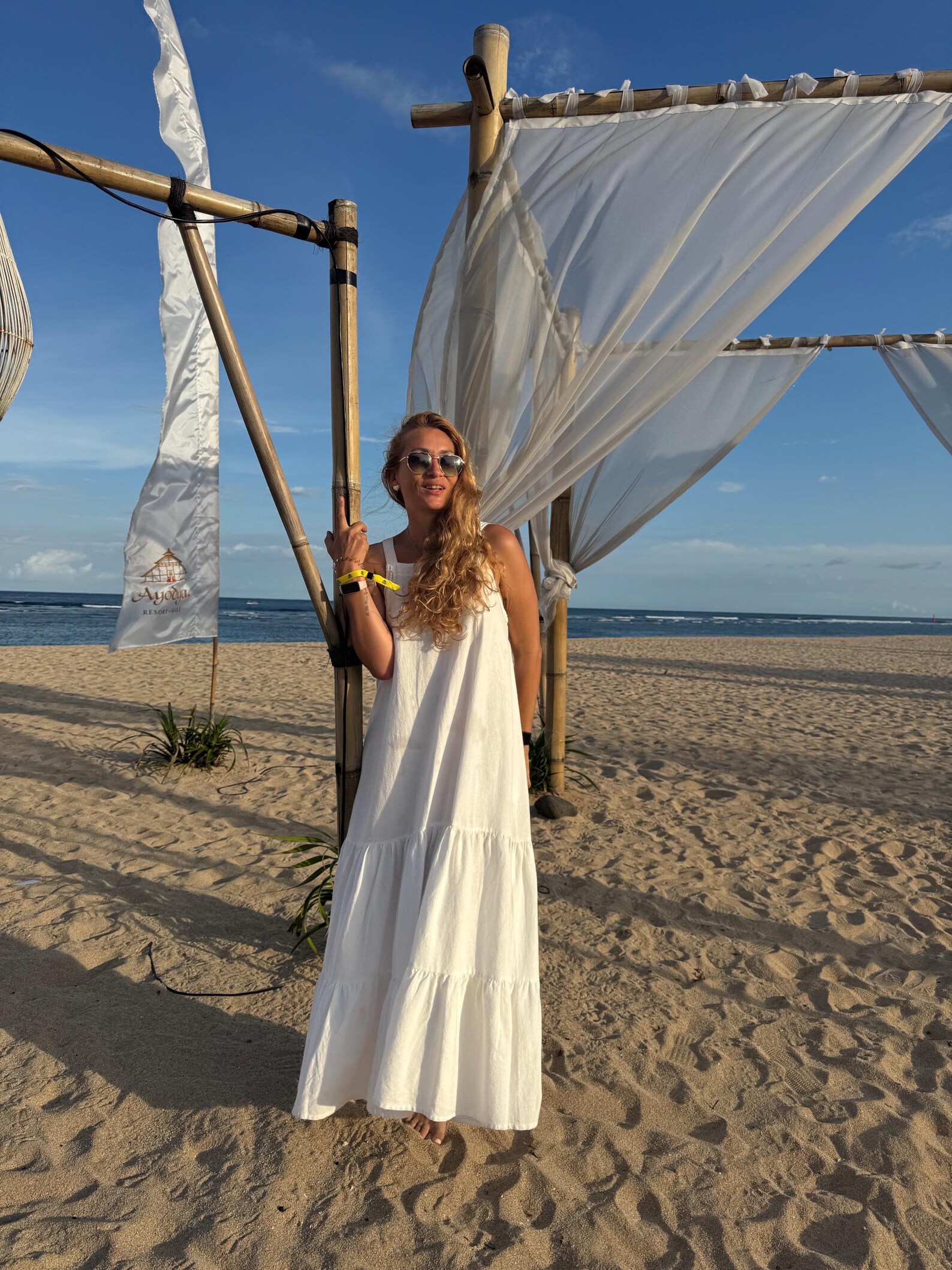Luna - Elegant Strand Dress for Summer Vacation and City Life main image 1
