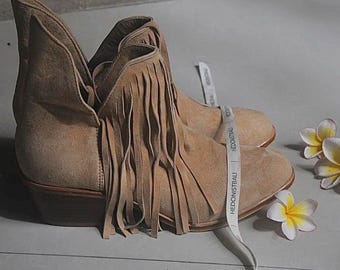 Genuine suede leather women’s summer fringe cream cowboy boots/designer made to order shoes / summer beige ankle boots /country boho outfits