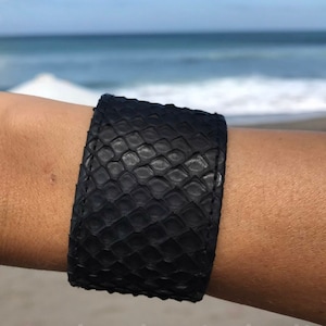 FAST SHIPPING Black genuine Python Skin Bracelet| Grunge  Bracelet | Exotic Wide wide Leather Bracelet | Women Jewerly | Snake Skin Bracelet