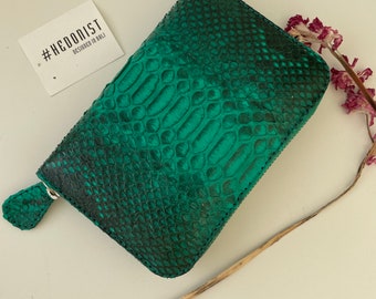Genuine python skin green wallet | Small wallet | Exotic leather wallet | Women wallet | Snake trendy Wallet | Snakeskin designer wallet