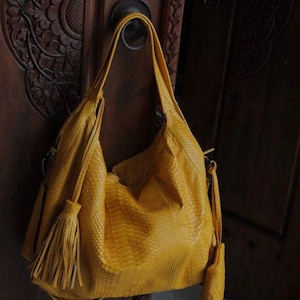 Bolso grande y suave estilo hobo deportivo elegante para mujer / Cartera de piel de pitón genuina / Productos de piel de pitón / Bolso grande y elegante de piel de serpiente amarillo