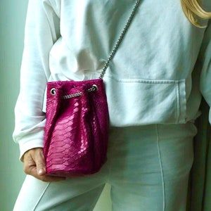Genuine python skin bucket fuchsia chain bag / designer women purse / bright soft bag / exotic leather bags free shipping | gift for her image 3