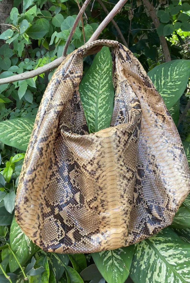 Grote zachte hobo stijlvolle sportvrouw tas Portemonnee echte Python-huid Python-huidproducten Beige grote elegante lederen designer zachte tas slang afbeelding 9