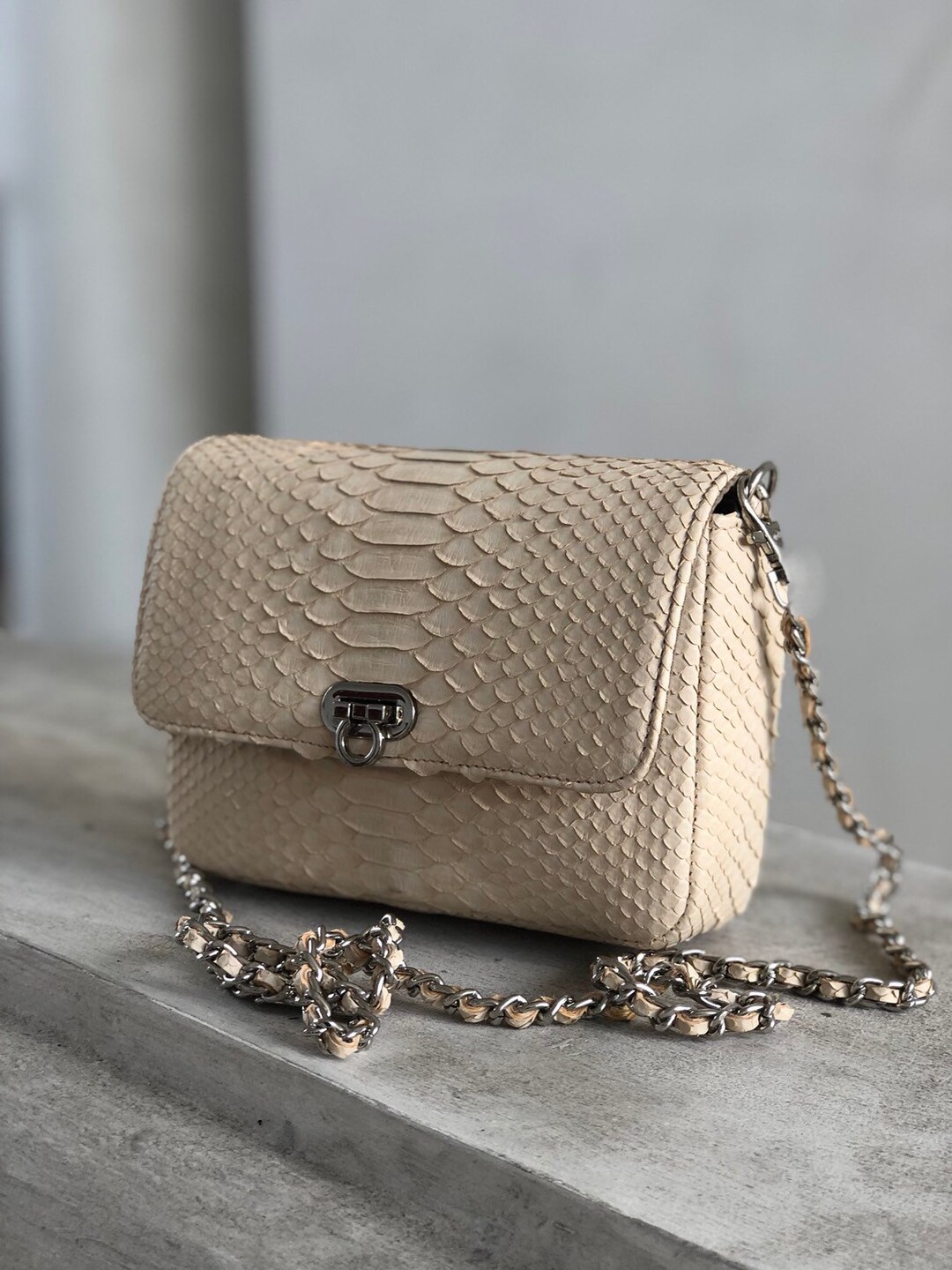 Cream snake print bag hotsell