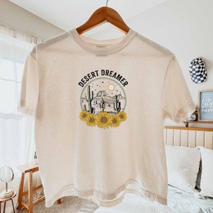 Comfort Colors Desert Dreamer Tee, Crop Tees for Women, Comfort Colors Cropped T-Shirt, Soft Boxy Cropped Tees, 3023 Crop Top Shirt
