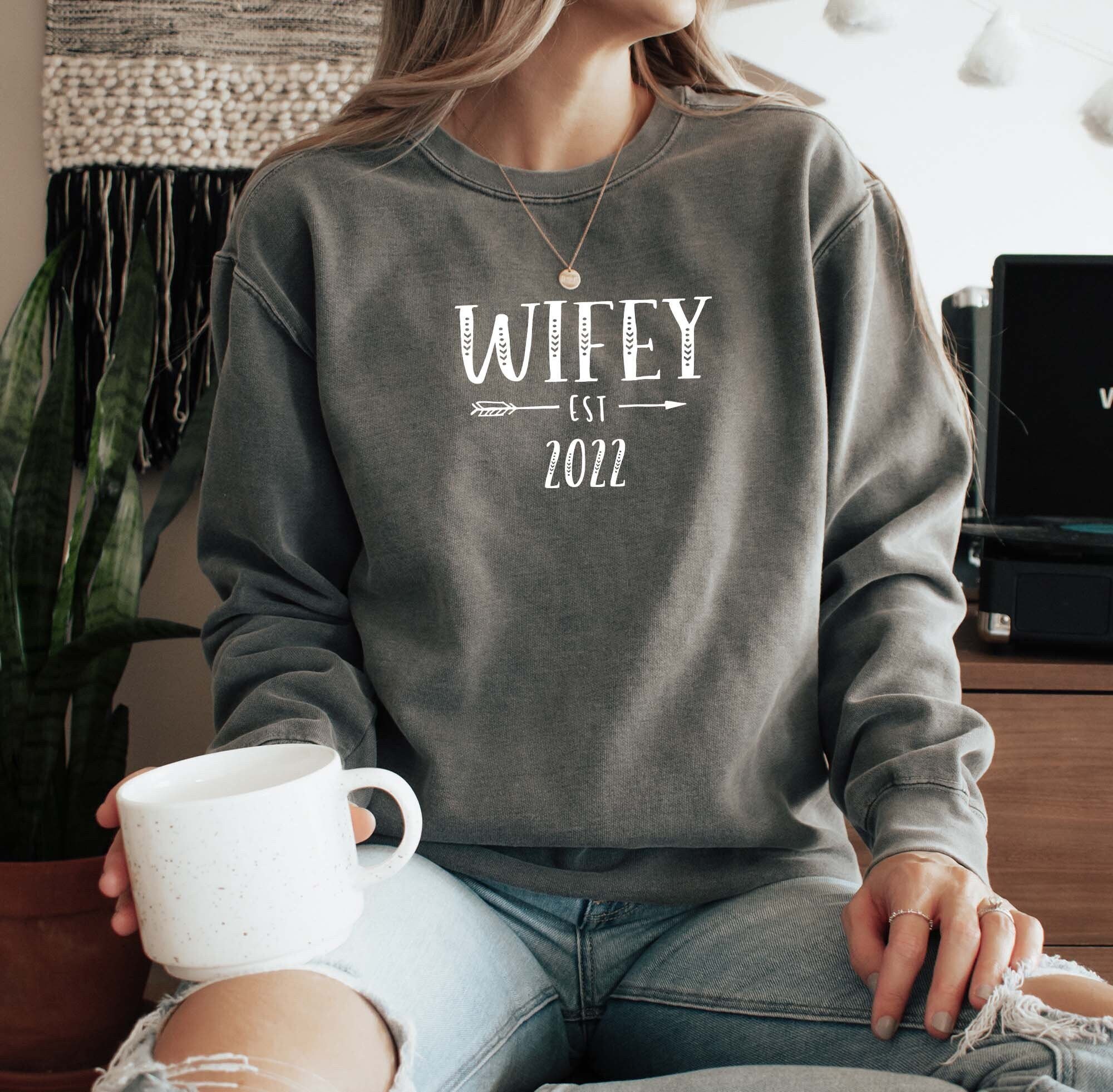 Comfort Colors Wifey Established 2022 Sweatshirt Oversized - Etsy
