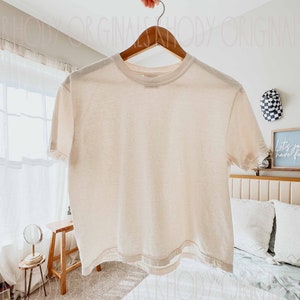 Comfort Colors Cropped T-Shirt, Garment-Dyed Soft Cotton Boxy Crop Tee 3023 Ivory