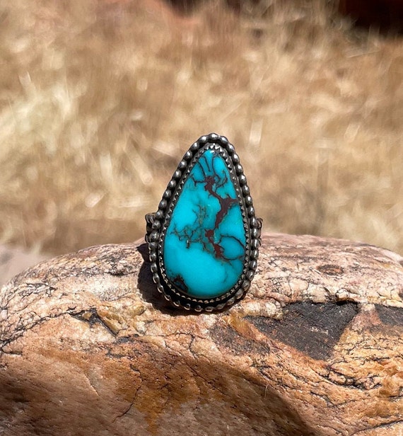 Turquoise Ring, Sterling Silver Ring, Kingman Turquoise Ring, Large Turquoise Gemstone Ring, Ring Size 7