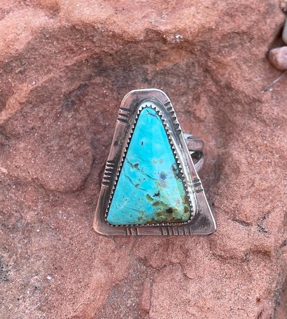 Turquoise Ring, Sterling Silver Ring, Kingman Turquoise Ring, Large Turquoise Gemstone Ring, Ring Size 7