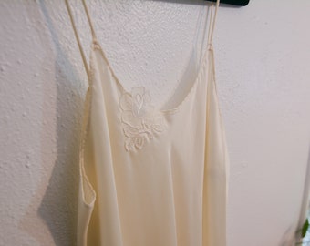 Vintage Olga Nightgown