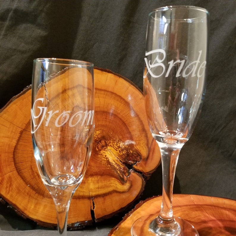 BridalWedding Gifts Bride or Groom design Wedding Champagne Flutes