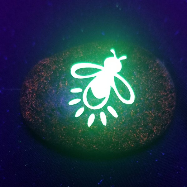 Sandblasted Fluorescent Sodalite Stone with lightning bug