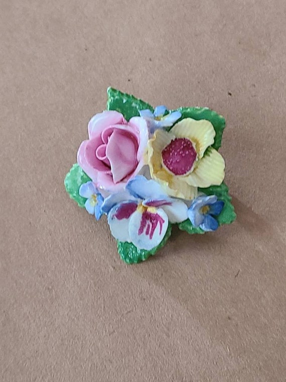 Vintage Porcelain Brooch with Multiple Flowers - H