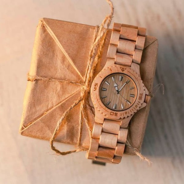 Maple Wood Hand Watch, Natural Wooden Wristwatch