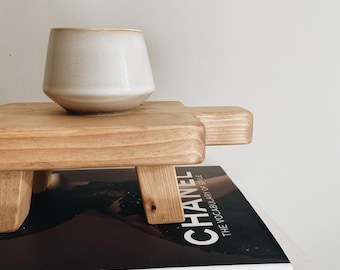 Pedestal de madera con mango / Mini taburete de exhibición / Elevador de madera / Decoración / Pedestal de madera Pedestal decorativo Pedestal de madera Soporte ascendente de planta
