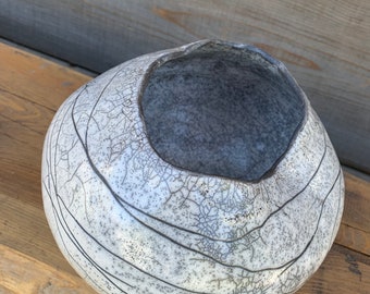 Centerpiece bowl vase in raku technical ceramic