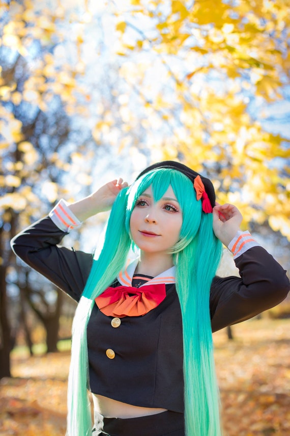 Cute Hatsune Miku Japanese Cosplayer 39