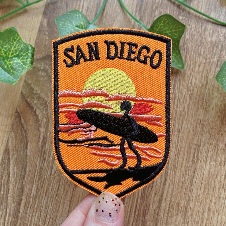 Vintage San Diego Stryk-på-lapp, Kalifornien älskare gåva, överföringsmönster, surfing broderi lapp bild 1