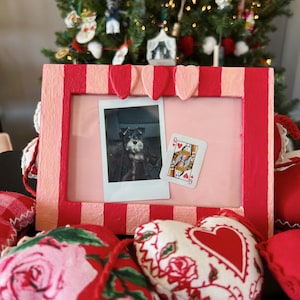 Valentine's Day Heart Picture Frame