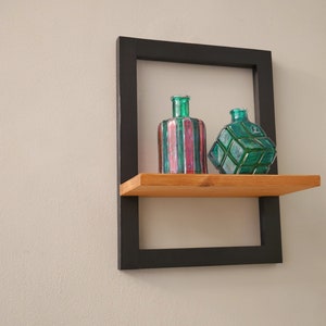 Moldura de madeira decorativa/prateleira com moldura/prateleiras decorativas/presente/arte de parede/prateleiras/decoração de parede/imagem com prateleira/