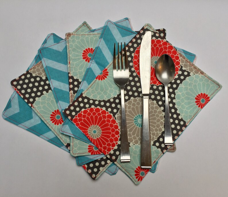 Zinnia ZigZag Cafe Napkins set of 6