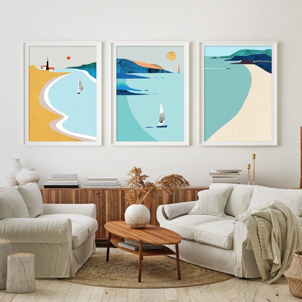 Impression d'art minimaliste de voiliers, ensemble d'art contemporain phare de paysage marin, art mural nautique, affiche triptyque soleil levant et plage