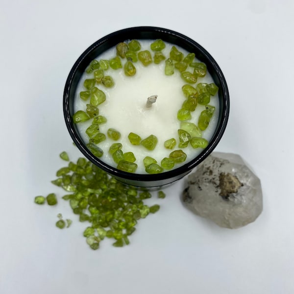 HEALING - ritual candle - peppermint vanilla scented - peridot stones - hand poured 100% soy wax candles