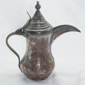 Lot Nr. 55 alter antiker Kupfer verzinnt Dallah Türkische Kaffeekanne Mittlerer Osten Arabisch 1800er Teekessel