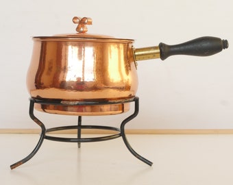 Vintage Copper Lidded Pan with Iron Stand & Wooden Handle, Swedish Dorre, lot nr 918