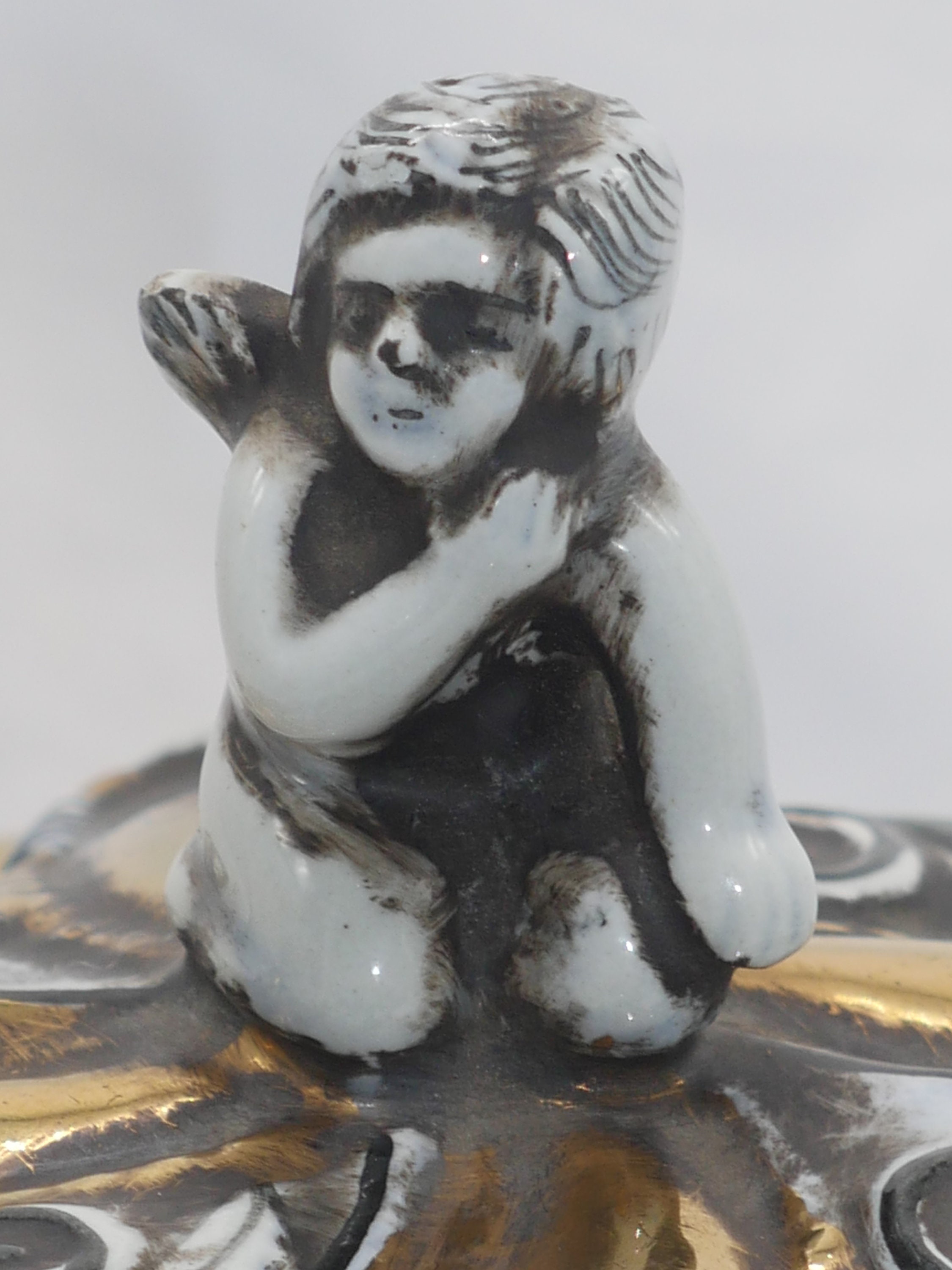 Vintage Capodimonte Lidded Bowl: Gilded Angel Bas-relief, Made in 