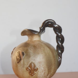 lot nr 739 old vintage Guerin Bouffioulx Belgian ceramic made in Belgium pot pottery bottom signed
