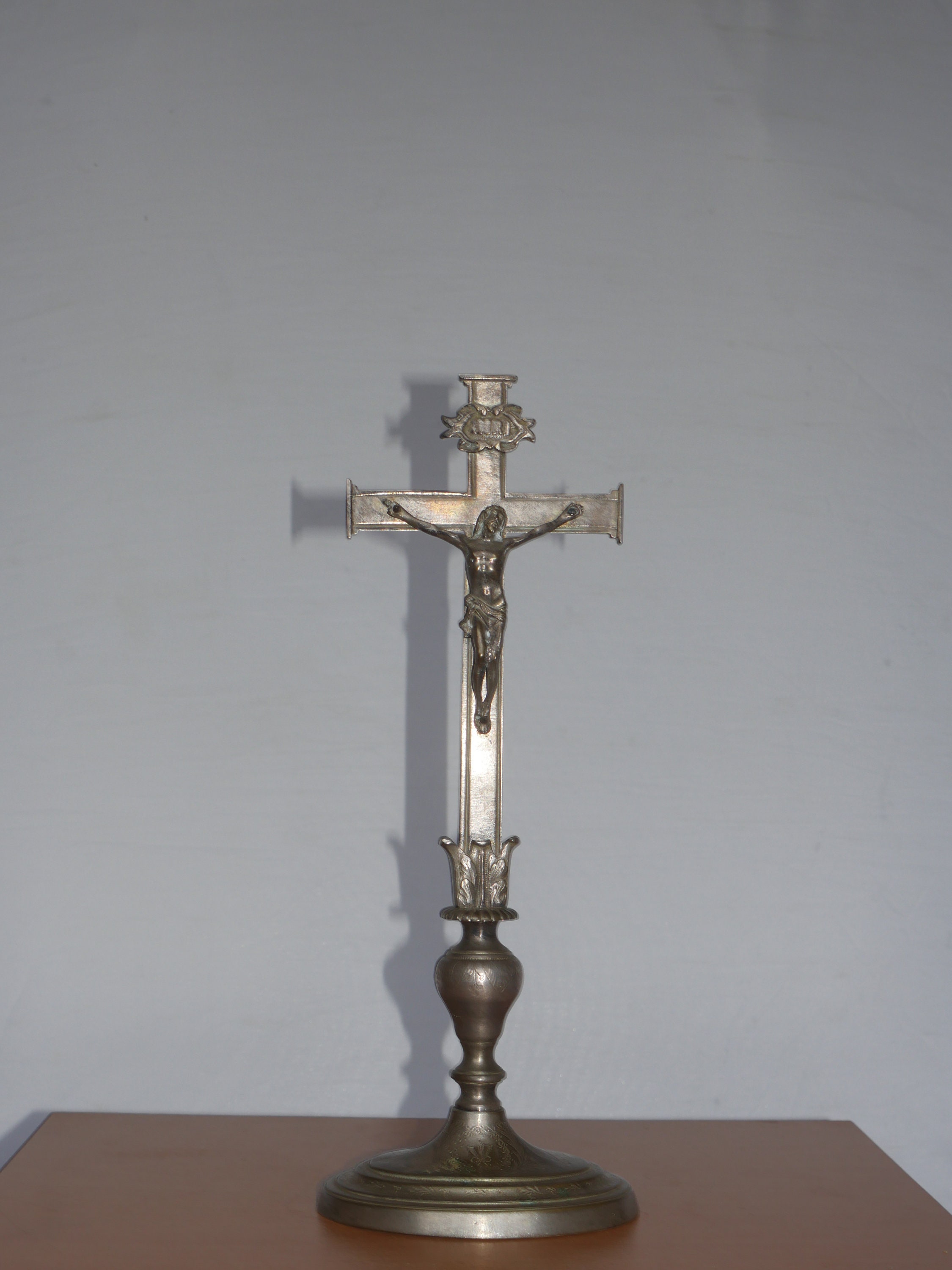 ロット番号 427 フランス 19世紀 アンティーク 金属製 祭壇 ゴシック