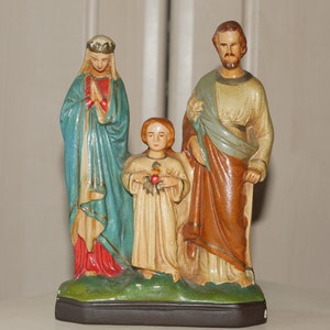 lot nr 193 Holy family Christianity religion Jesus Christ Mary Joseph early 20th Gypsum plaster colored hand painted statue figurine