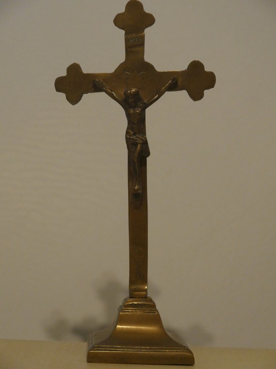 真鍮ヴィンテージ・キリストの十字架ＩＮＲＩ Vintage Used INRI 十字架に張り付けられたイエス・キリストの