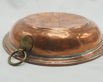 Lot nr 961 old vintage Antique Copper Colander, Primitive Sieve, Copper Strainer