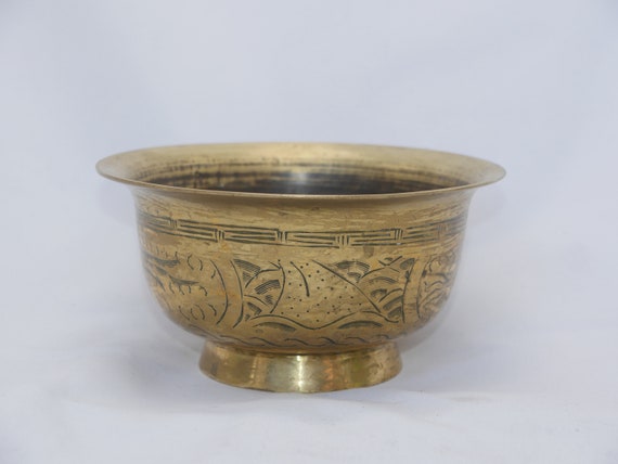 ロット番号59 古いヴィンテージ真鍮エッチング装飾中国エンボス彫刻