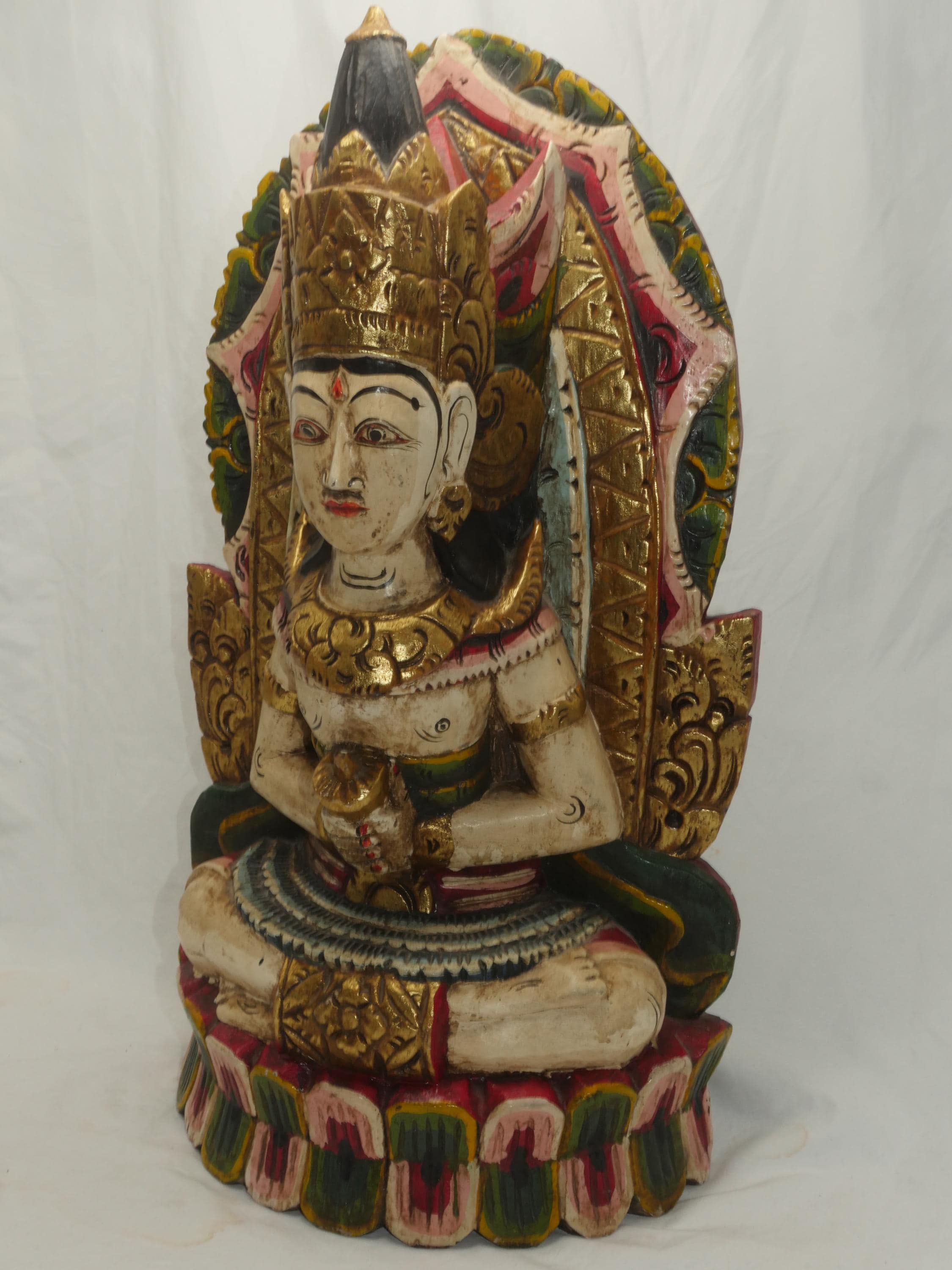 インドネシア　バリ　伝統工芸品　手彫り女神像 il_fullxfull.7536136826_arvd.jpg