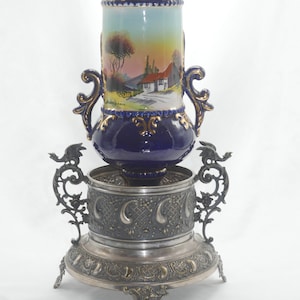 lot nr 968 WMF M marked silver plated Germany stand w birds - for vase or candle